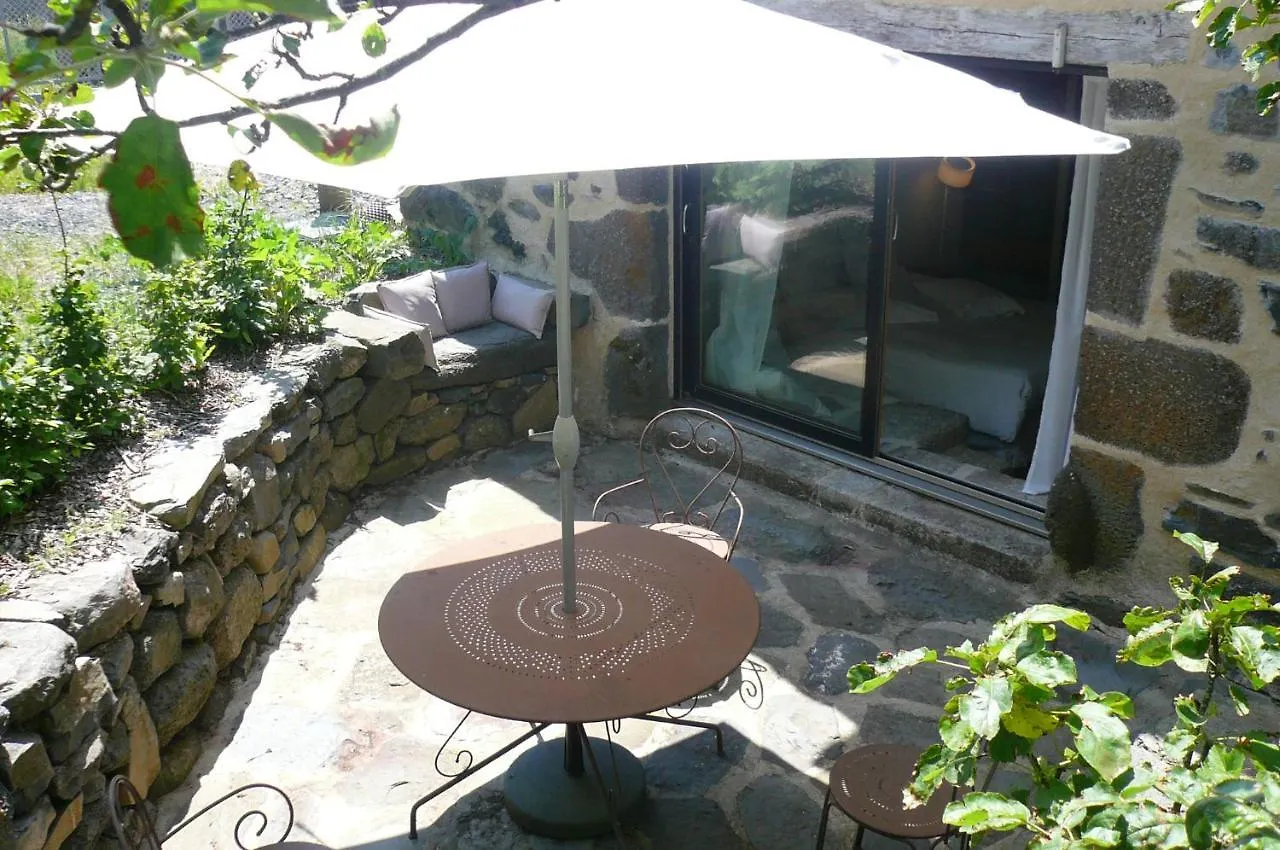 Aux Caprices D'Aubrac Bed & Breakfast Laguiole
